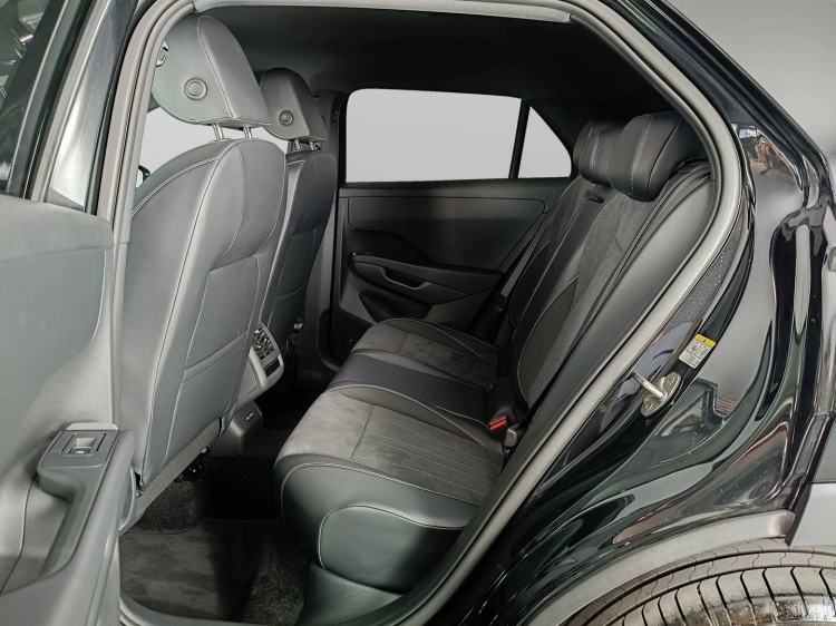 9 - Volkswagen T T-Roc 1.5 etsi Style 150cv dsg