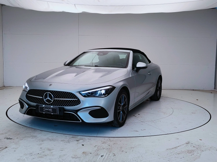 1 - Mercedes-Benz CLE Cabrio 220 d Advanced auto