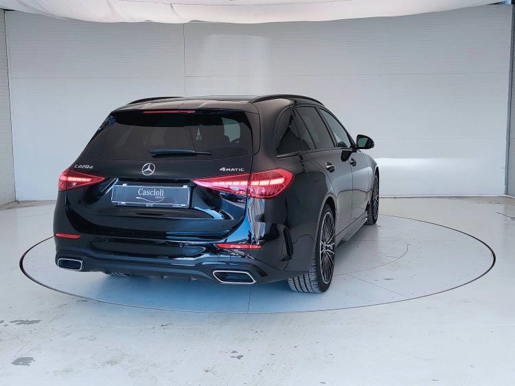 5 - Mercedes-Benz Classe C SW 220 d mhev AMG Line Premium 4matic 200cv auto