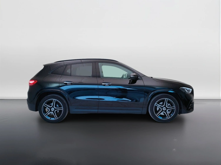 7 - Mercedes-Benz GLA 200 d AMG Line Advanced Plus 4matic auto
