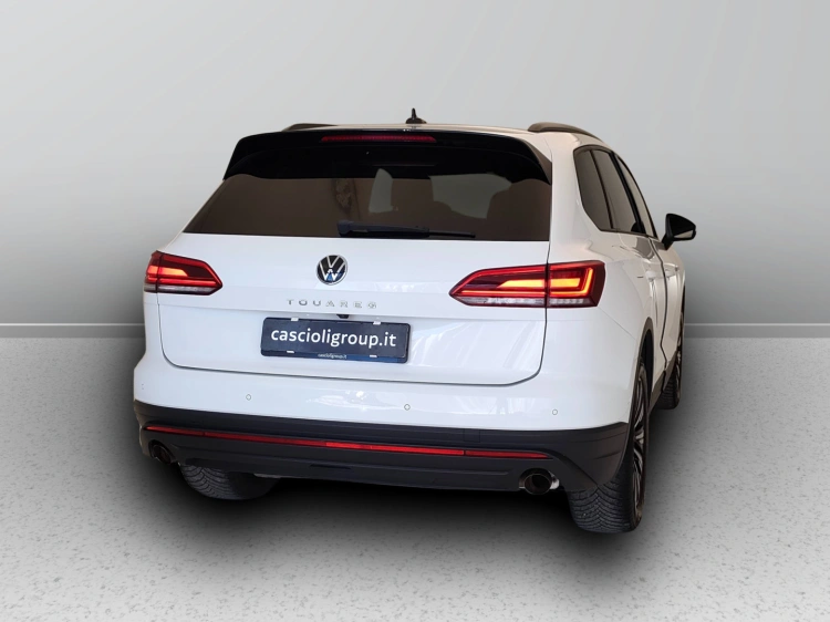6 - Volkswagen Touareg Touareg 3.0 V6 tdi Elegance 231cv tiptronic