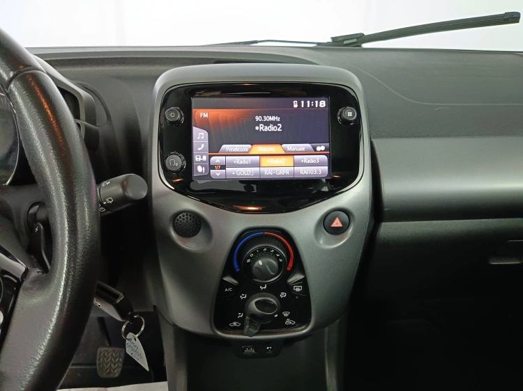 13 - Toyota AYGO TOYOTA Aygo Connect 1.0 VVT-i 72 CV 5 porte x-play MMT