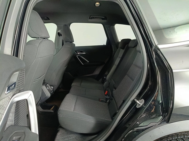 9 - BMW X1 X1 sdrive18d Edition Essence auto