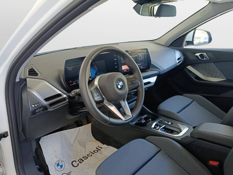 7 - BMW Serie 1 116 MSport Design auto