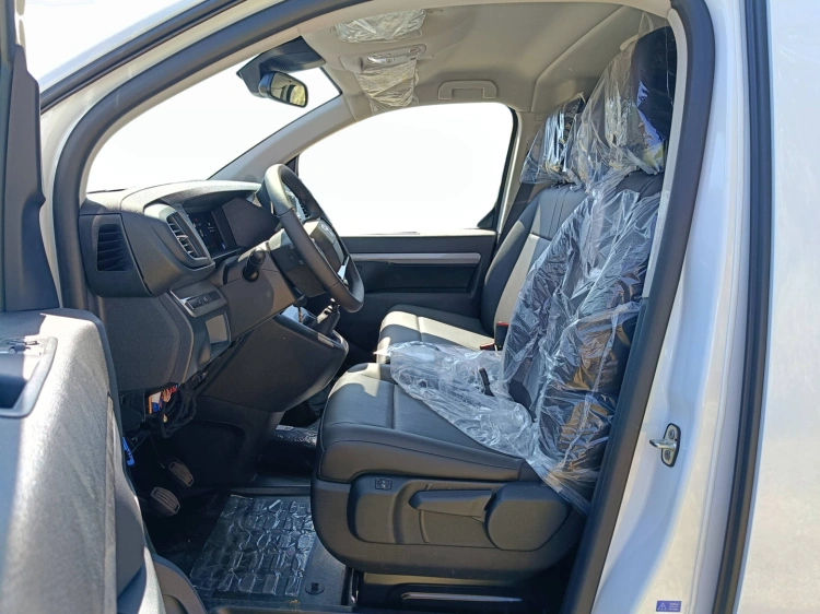 6 - Toyota Professional PROACE VERSO PROACE VERSOL2 2.0D144M LOU25