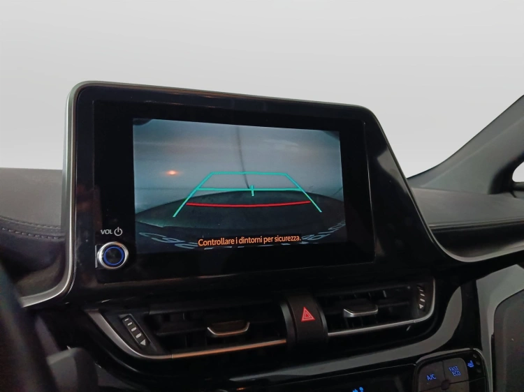 14 - Toyota C-HR C-HR 1.8h Trend e-cvt