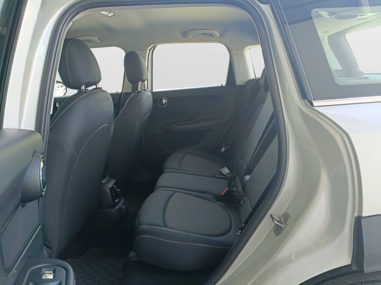 9 - MINI Countryman Mini Countryman 2.0 Cooper D Northwood Edition auto