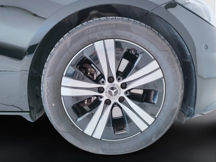 9 - Mercedes-Benz Classe C 220 d mhev Sport auto