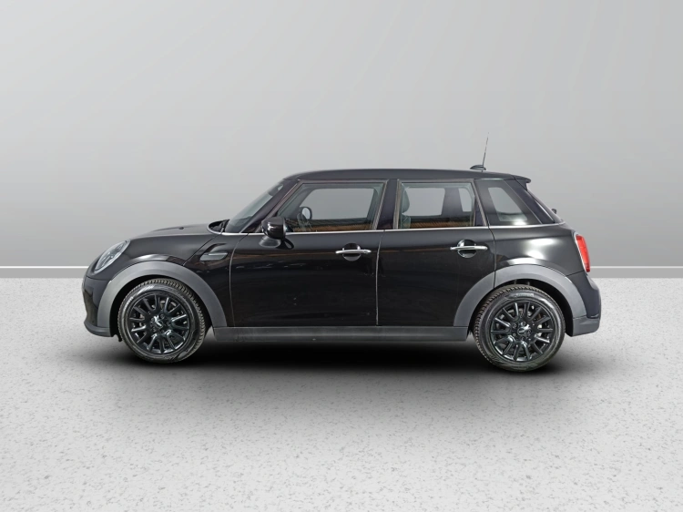 6 - MINI One Essential Mini 5p 1.5 One Essential 75cv