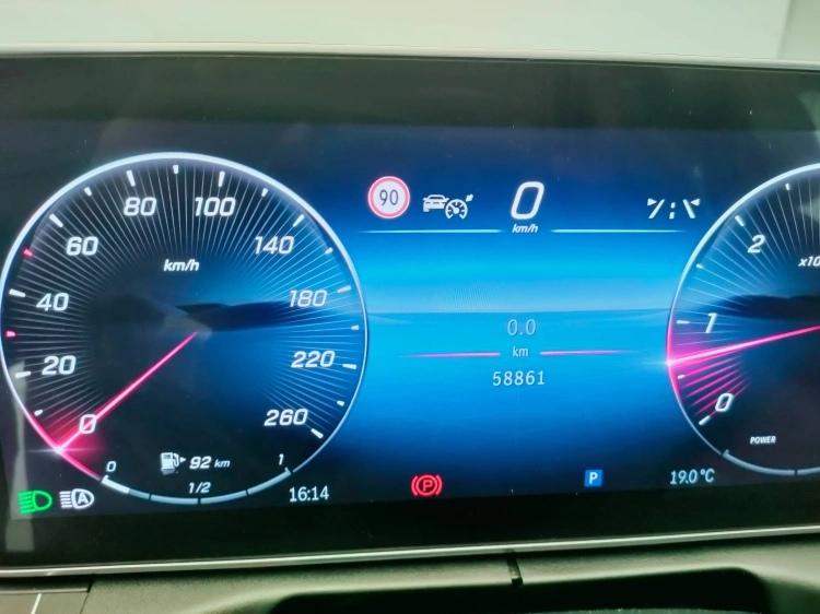 19 - Mercedes-Benz Classe C 300 d mhev Premium 4matic auto