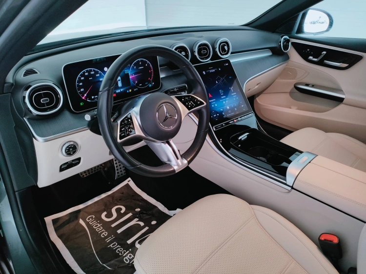 16 - Mercedes-Benz Classe C SW All-Terrain 220 d mhev Premium 4matic 197cv auto