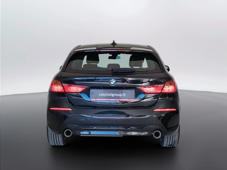 6 - BMW Serie 1 118d Business Advantage auto