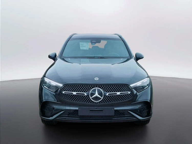 2 - Mercedes-Benz GLC 220 d 4MATIC