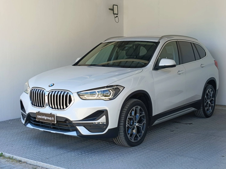 1 - BMW X1 X1 sdrive16d xLine auto