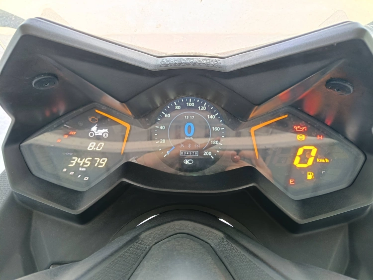 6 - Kymco AK AK 550 Abs my17