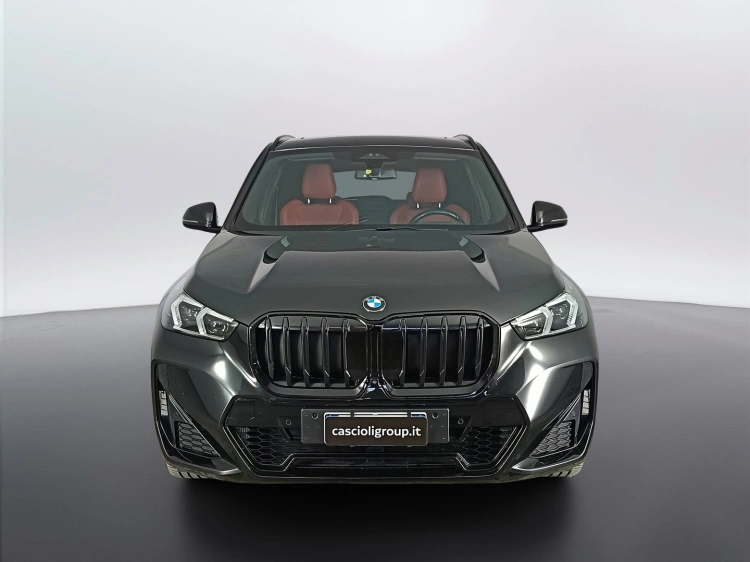 2 - BMW X1 X1 sdrive18d MSport auto