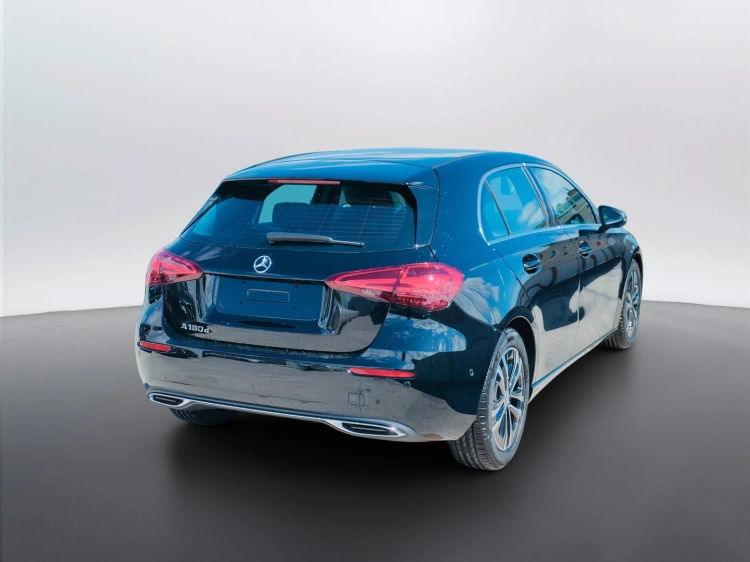5 - Mercedes-Benz Classe A 180 d Automatic