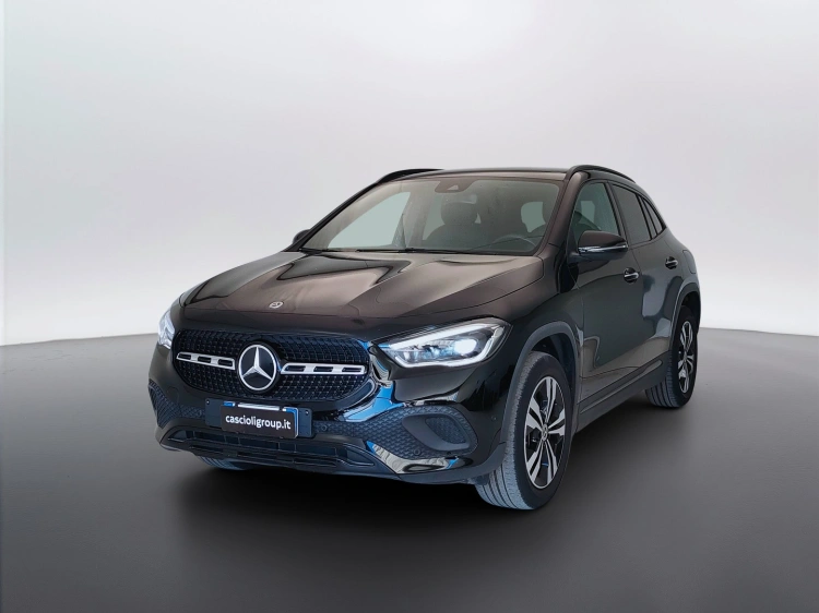 1 - Mercedes-Benz GLA 200 d Sport Plus auto