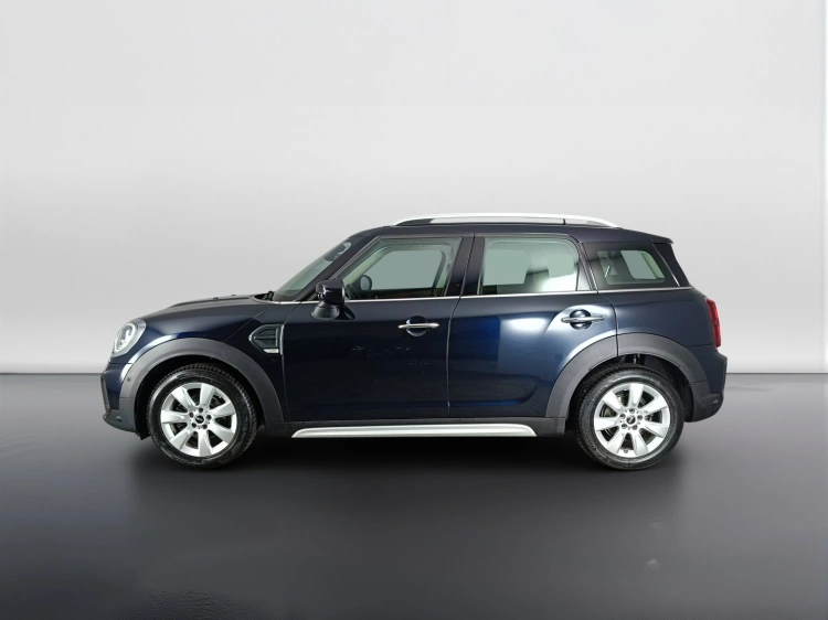 6 - MINI Countryman Mini Countryman 1.5 One D Essential auto