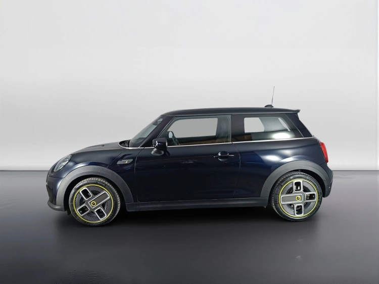 6 - MINI Cooper Mini 3p Cooper SE Classic auto
