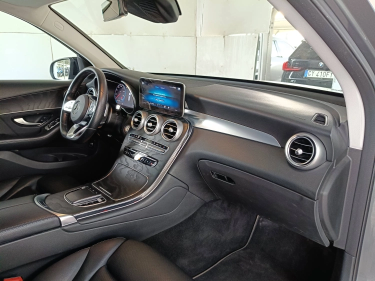 10 - Mercedes-Benz GLC 300 de phev (eq-power) Premium 4matic auto