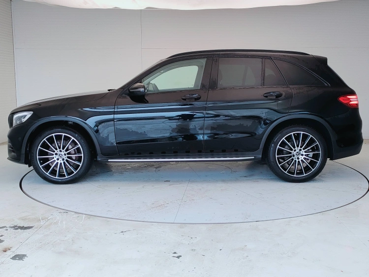 8 - Mercedes-Benz GLC 250 d Night Edition 4matic auto