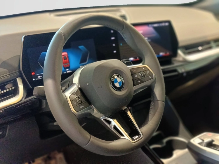 13 - BMW X1 BMW X1 sDrive18d