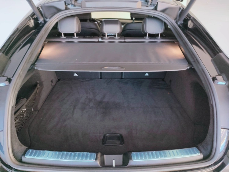 5 - Mercedes-Benz GLC Coupe 300 d Night edition Plus 4matic auto