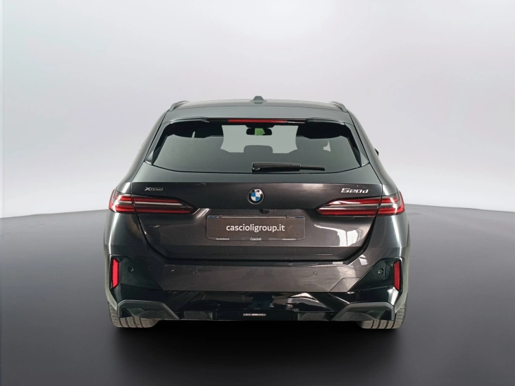 5 - BMW Serie 5 520d Touring 48V xdrive MSport Pro auto
