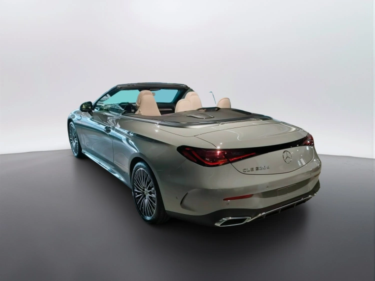 4 - Mercedes-Benz CLE 220 d Cabrio