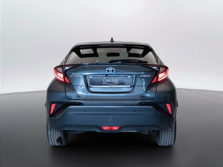 4 - Toyota C-HR C-HR 1.8h Trend e-cvt