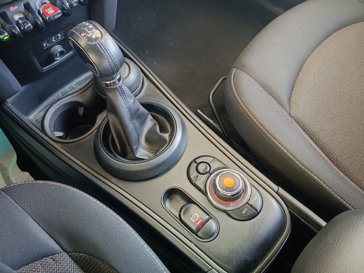 17 - MINI Countryman Mini Countryman 1.5 Cooper auto