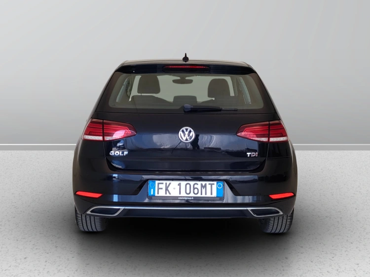 4 - Volkswagen Golf Golf 5p 1.6 tdi Executive 115cv dsg