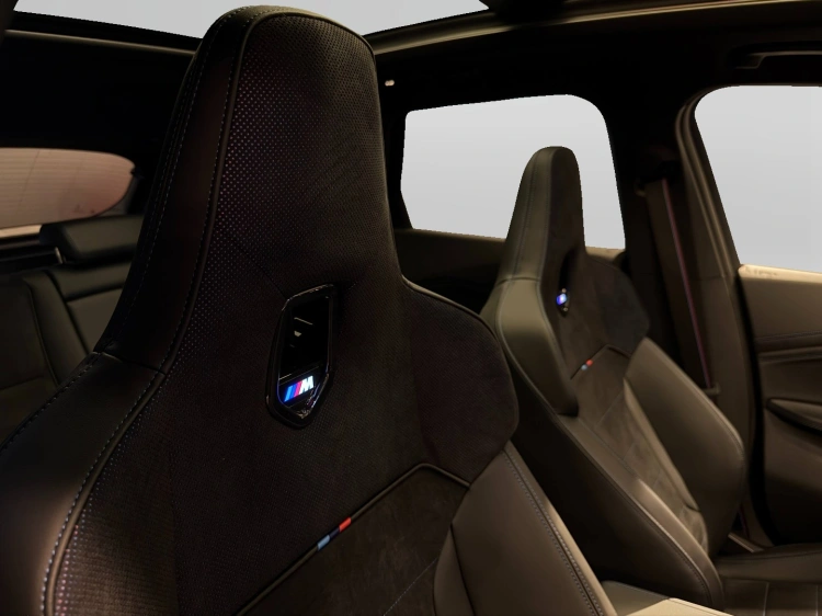 18 - BMW X1 M BMW X1 M35i xDrive