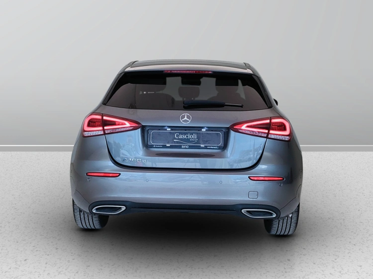 4 - Mercedes-Benz Classe A 180 d Sport auto