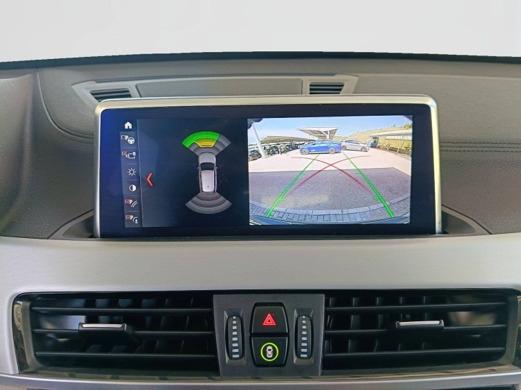 14 - BMW X1 X1 sdrive18d xLine Plus auto