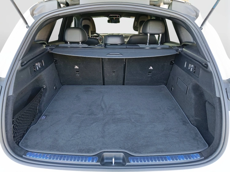 15 - Mercedes-Benz GLC 220 d AMG Premium 4matic auto