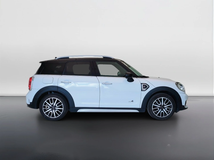 4 - MINI Countryman MINI COUNTRYMAN SD ALL4