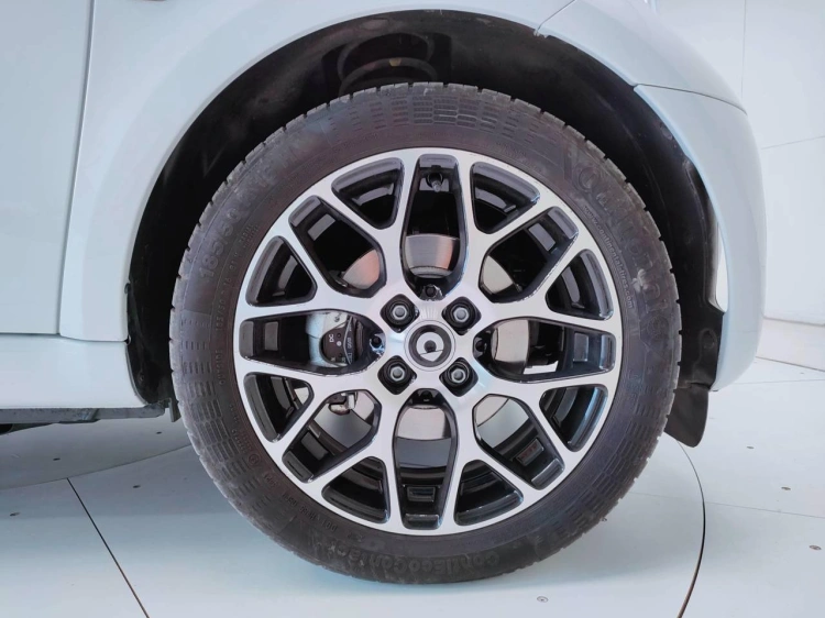 8 - smart fortwo Fortwo eq Prime 22kW