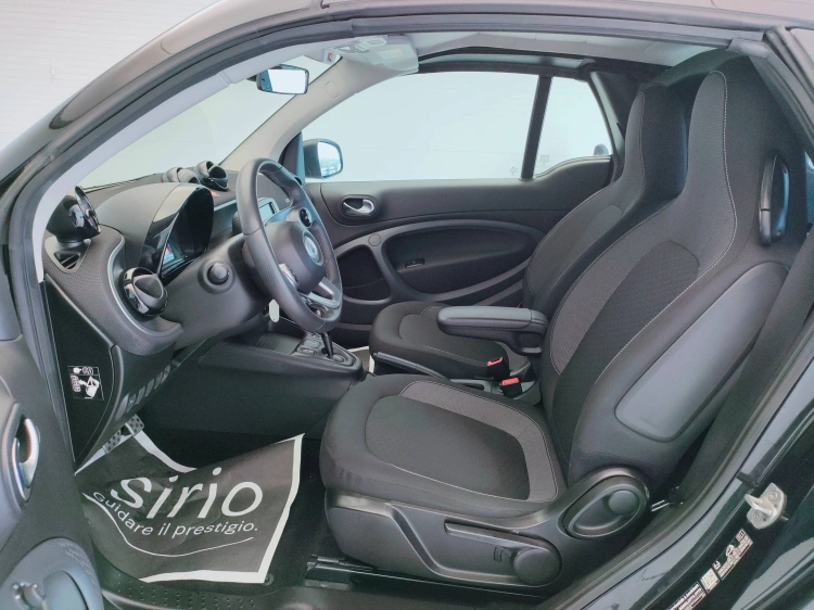 12 - smart fortwo Fortwo Cabrio eq Pulse 22kW