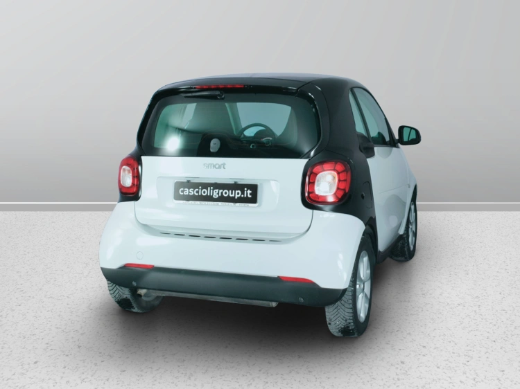 6 - smart fortwo Fortwo 0.9 t Passion 90cv my18