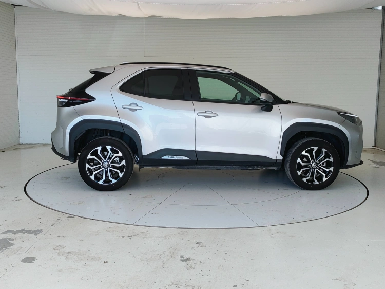 4 - Toyota Yaris Cross Yaris Cross 1.5h Trend fwd 130cv e-cvt