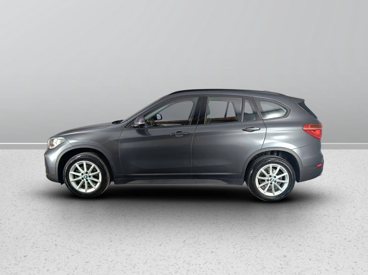 3 - BMW X1 X1 sdrive18d Advantage auto