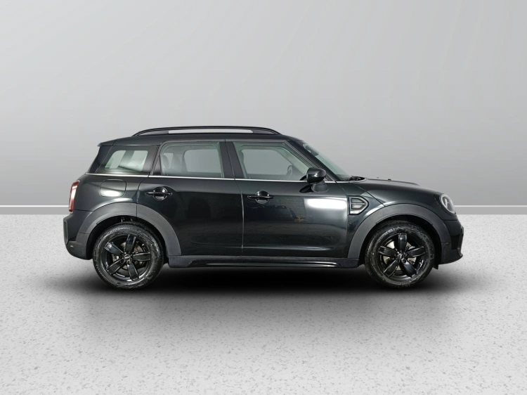 3 - MINI Countryman Mini Countryman 1.5 Cooper Essential auto