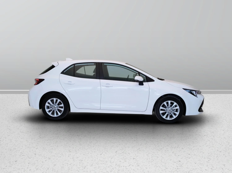 7 - Toyota Corolla COROLLA 1.8H HB ACTIVE  MY23