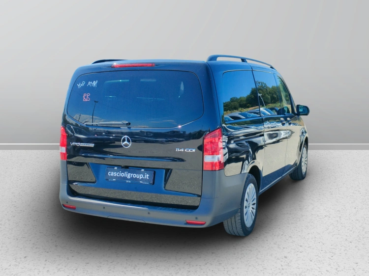 12 - Mercedes Vans Vito 114 cdi long tourer pro auto my20