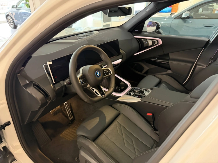 15 - BMW X3 BMW X3 30e xDrive