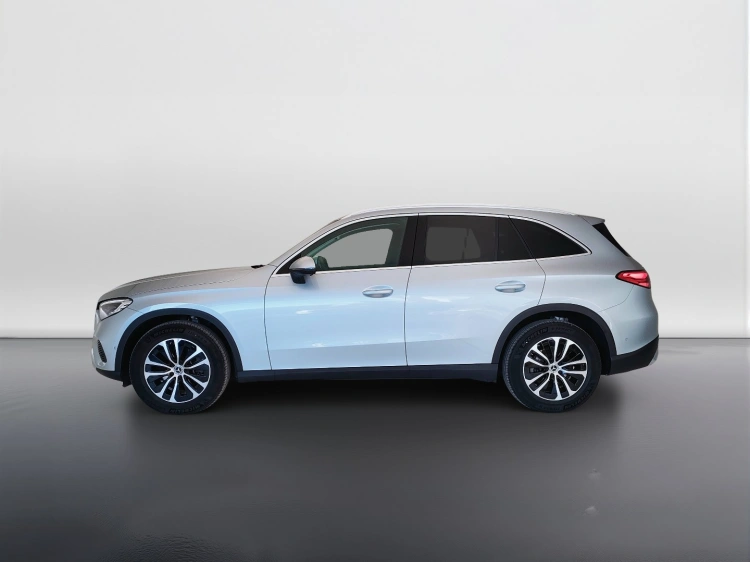 3 - Mercedes-Benz GLC 200 d Advanced 4matic auto