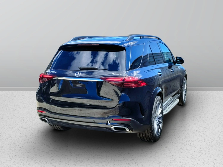 5 - Mercedes-Benz GLE 300 d 4MATIC
