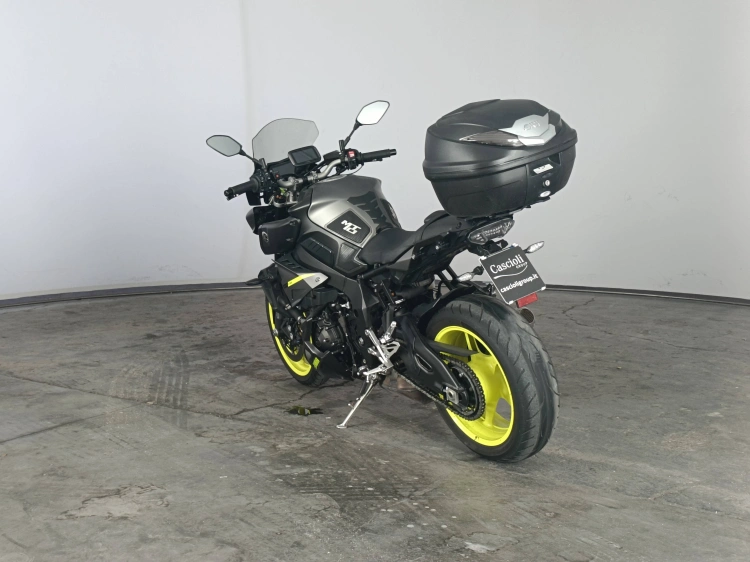 5 - Yamaha MT MT-09 850 Sport Tracker Abs